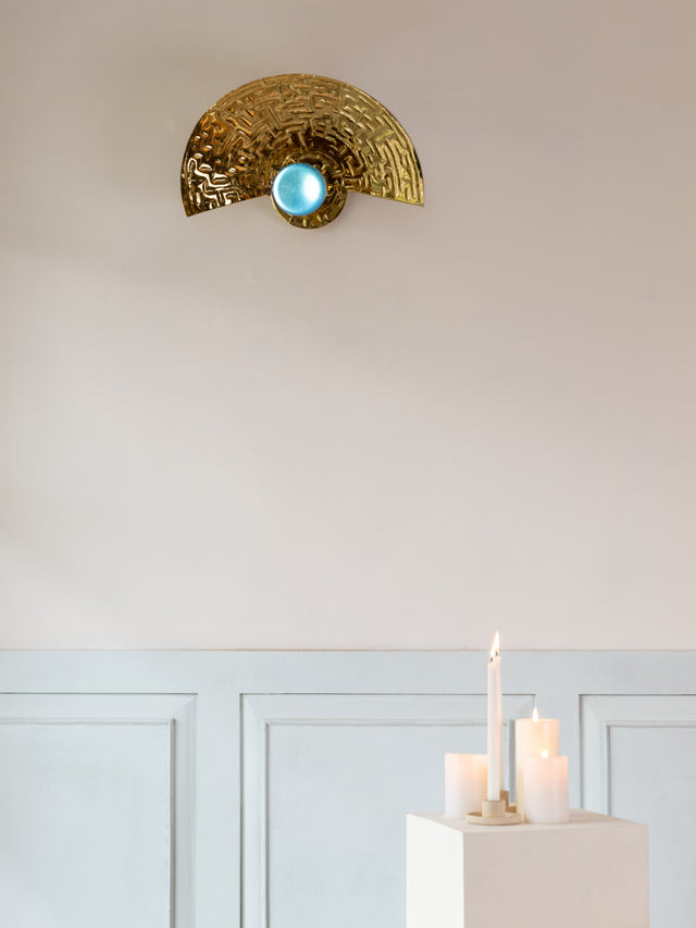 Drama Light - White Studios