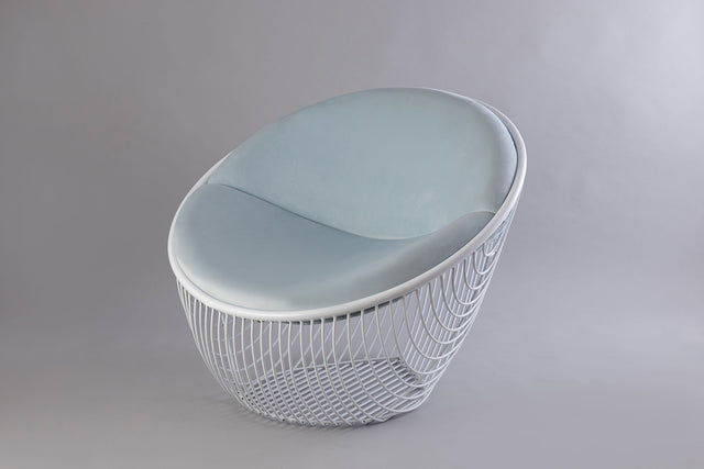 Doughnut Lounger - White Studios