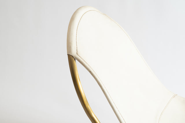 Serene Lounger - White Studios