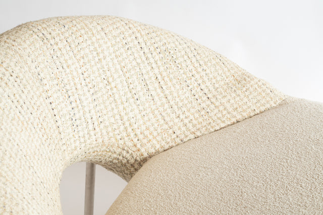 Ellipse Lounger - White Studios