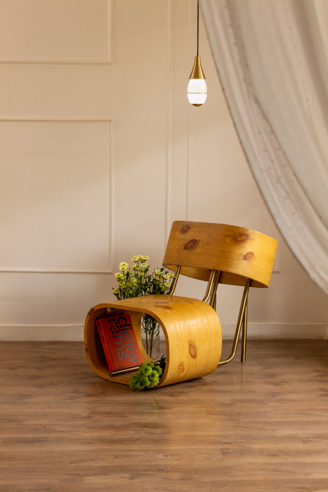 Orbis Chair - White Studios