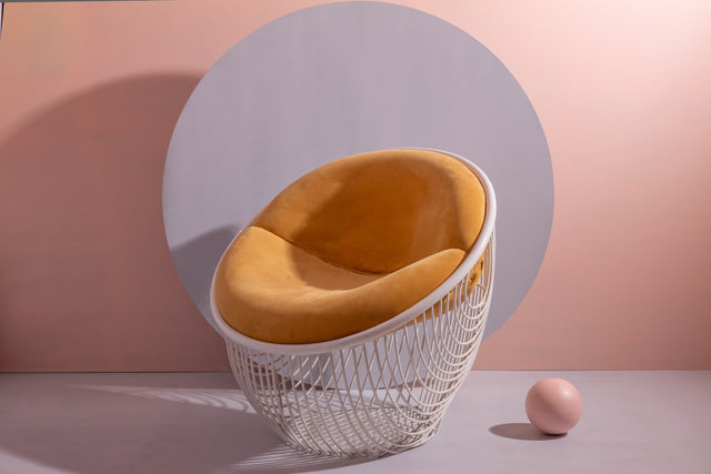 Doughnut Lounger - White Studios